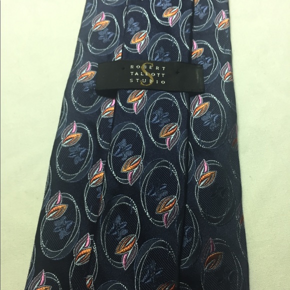 Robert Talbott studio navy flower tie 100% silk - Picture 8 of 8